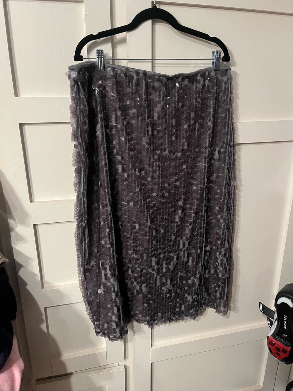 Old Navy.  Women's Sequined Midi Skirt in Charcoal Gray.